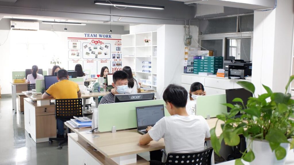 Área de escritório da empresa fabricante de montagem de PCB